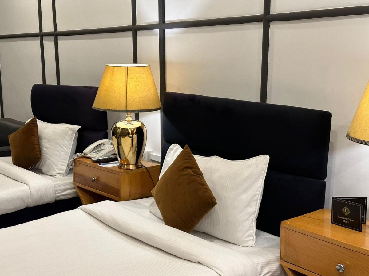 Lawrence View Hotel, ラホール エクステリア 写真